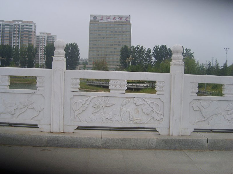 石雕欄桿